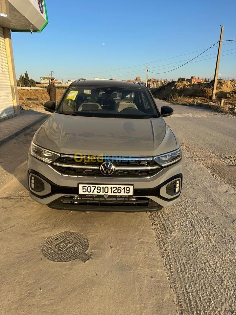 Volkswagen T-Roc 2026 R- Line Edition  3