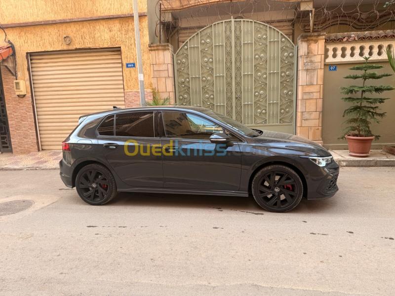 Volkswagen Golf 8 2021 GTE 4