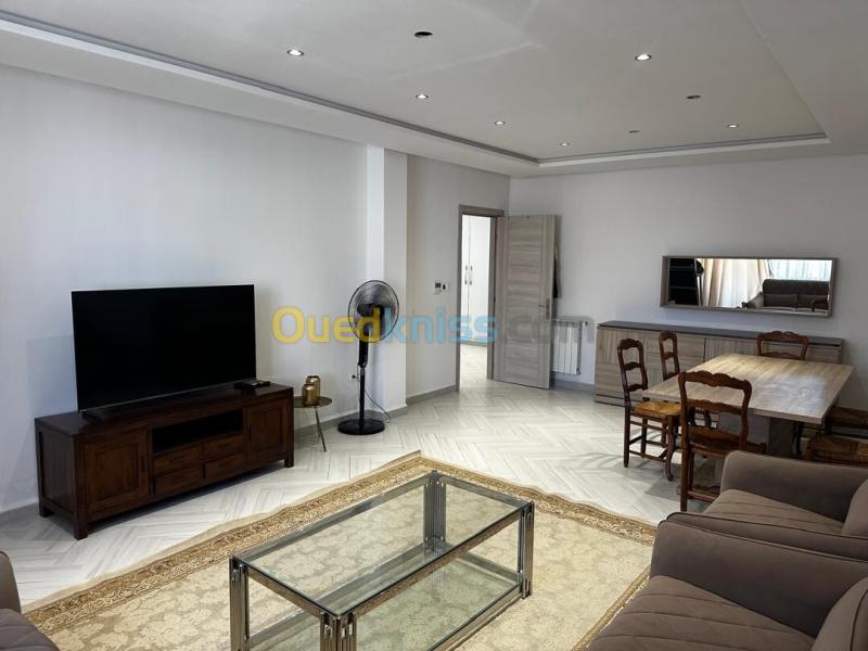 Location Appartement Niveau de villa F5 Alger Dely brahim 21