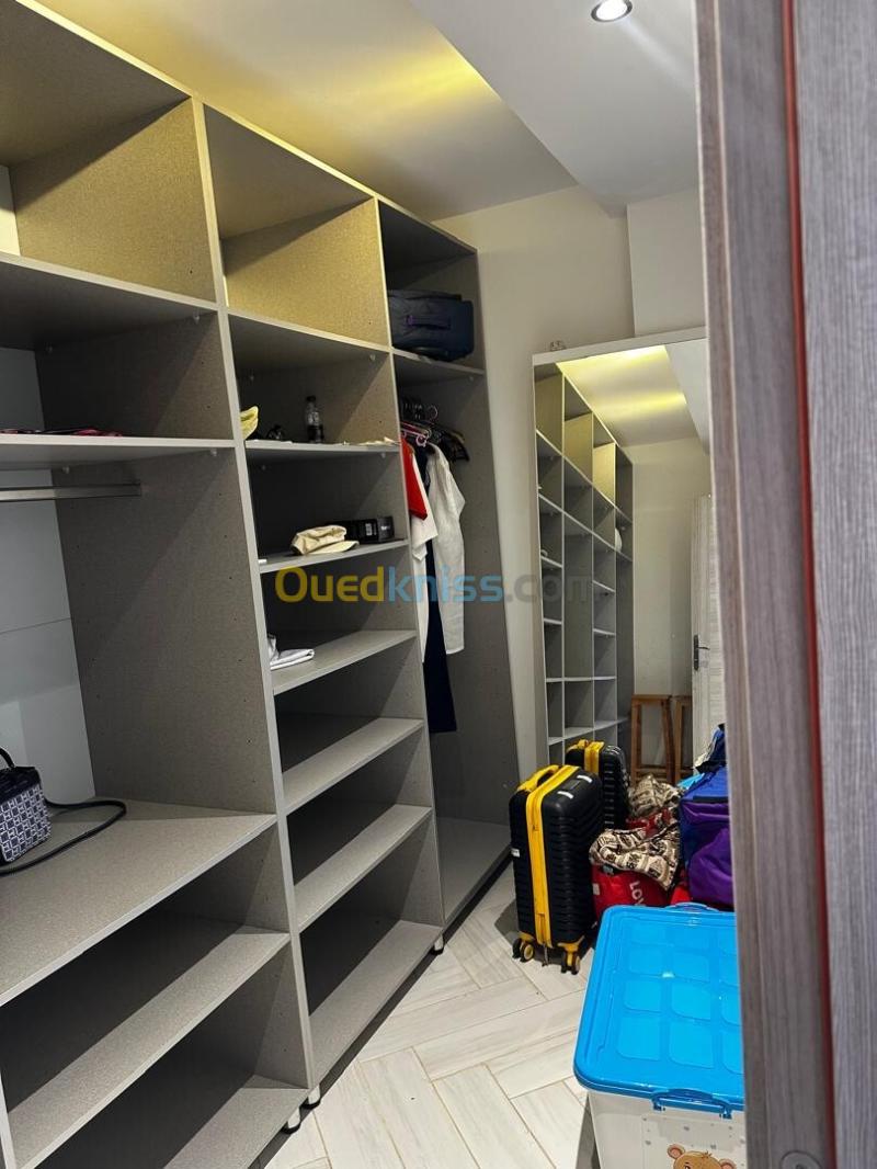 Location Appartement Niveau de villa F5 Alger Dely brahim 8
