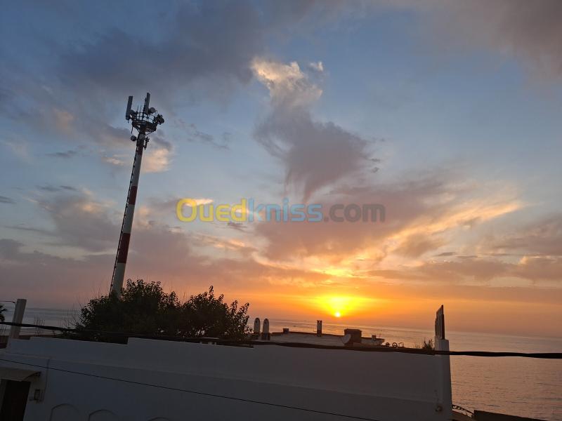 Location Appartement Niveau de villa Studio Alger Ain benian 32