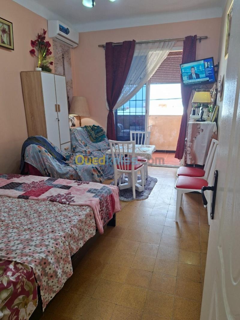 Location Appartement Niveau de villa Studio Alger Ain benian 7