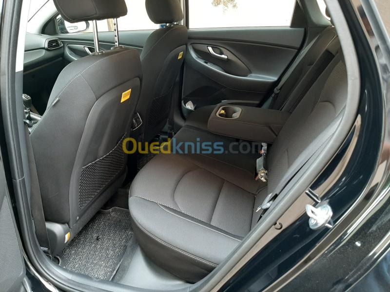 Hyundai i30 2018 i30 5