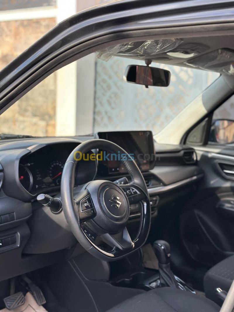 Suzuki Swift 2025 Monte carlo 7