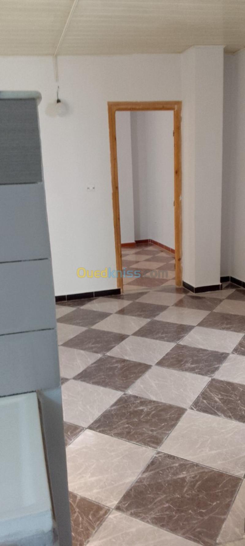 Location Appartement F2 Alger Saoula