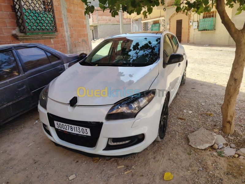 Renault Megane 3 2013 black touche