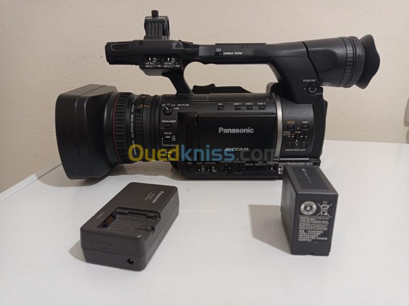 Caméscopes panasonic pj160 avec chargeur et batterie d'origine . 5