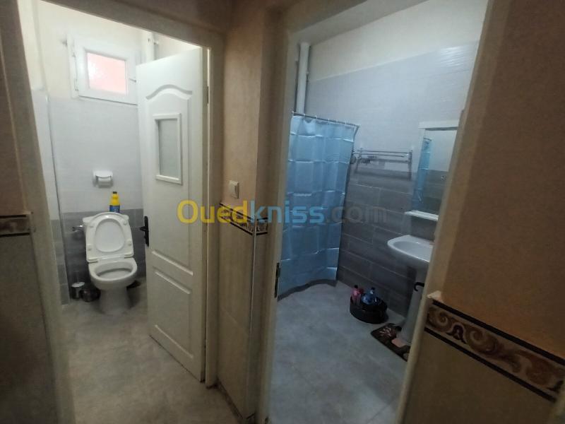Location vacances Appartement F2 Chlef Tenes 2