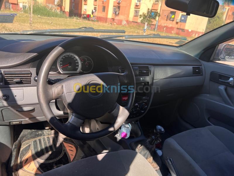 Chevrolet Optra 4 portes 2007 Optra 4 portes 6