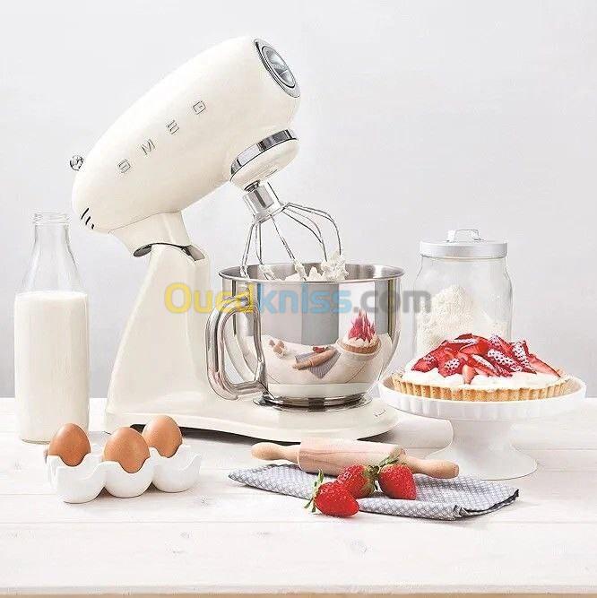 Pétrin Pâtissier SMEG 800W Bol 4.8L 10 Vitesses Multifonctions - Esthétique Années 50 Créme - 2