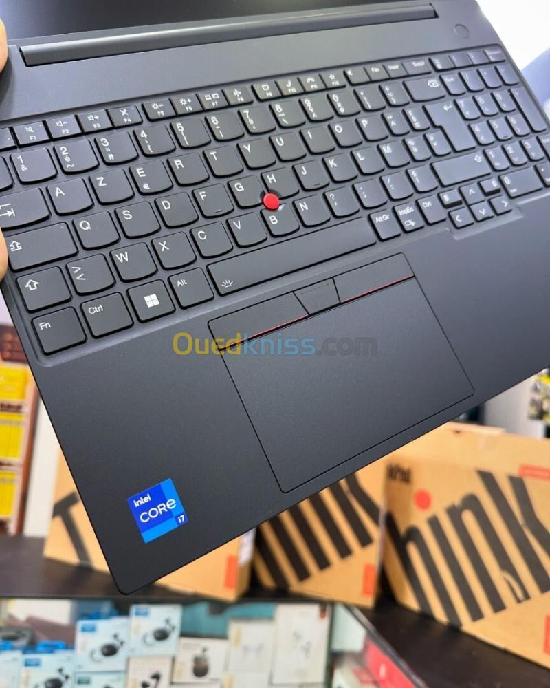 LENOVO THINKPAD E16 Gen1 Intel Core i7-13700H 24 Mo de cache, 24 Mo  5 GHz 16GB 512GB SSD 16 WUXGA 3