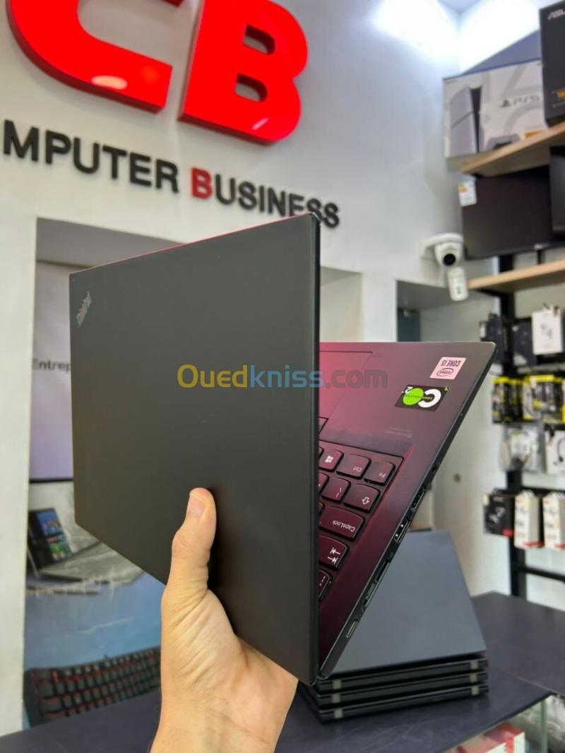 LENOVO THINKPAD X13 Intel Core i5-10210 RAM 16GB 256GB SSD 13" FHD Graphiques UHD Intel 4