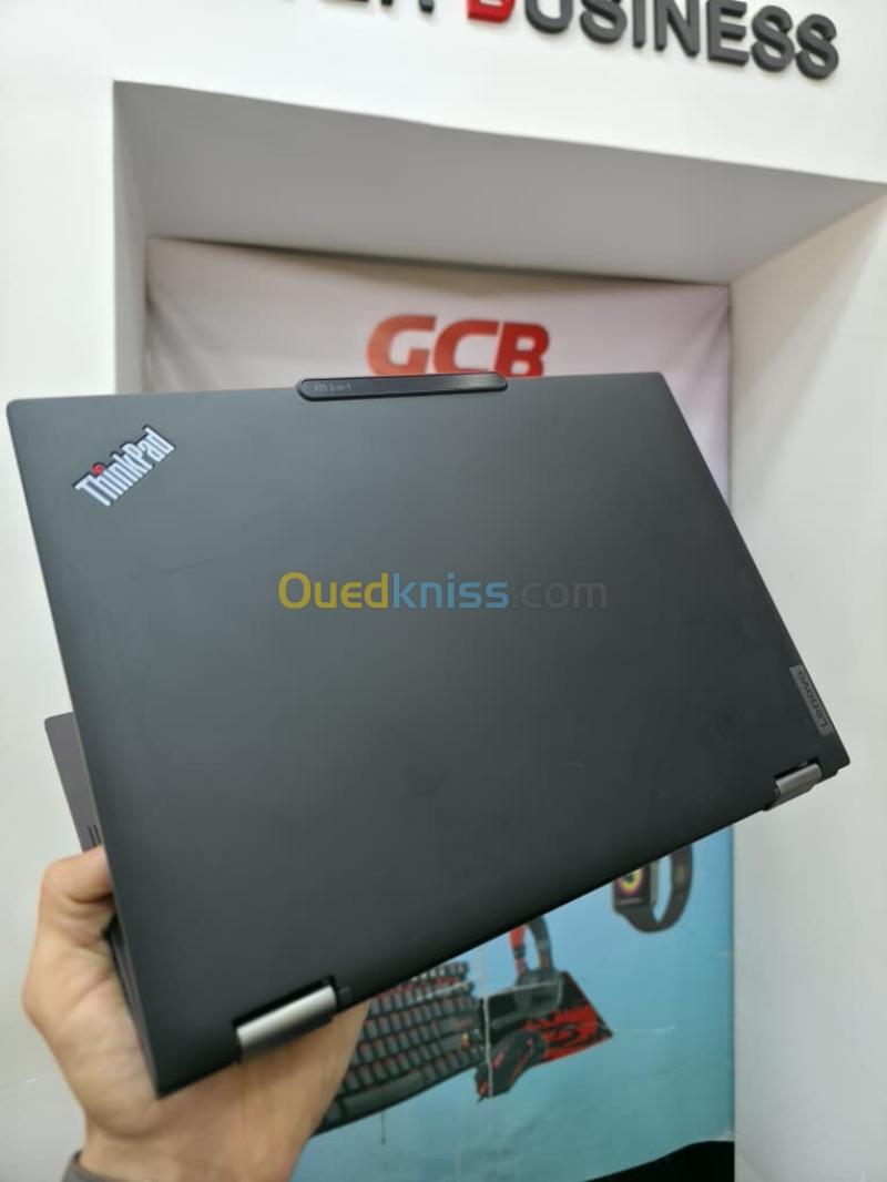 LENOVO THINKPAD X13 2-IN-1 Gen 5 Intel Core Ultra 7 165U 12-Coeurs 14-Threads 12 Mo de cache, jusqu'à 4,90 GHz RAM 32GB DDR5 DISQUE 512 SSD NVMe  ECRAN 13" FULL HD+ Intel Graphics