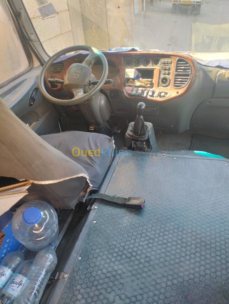 Hyundai County 2000 4