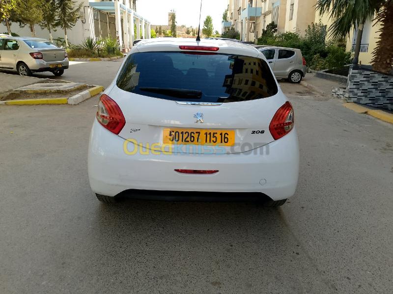 Peugeot 208 2015  8