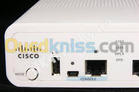  Swicth Cisco ( 8 Ports Giga + 2 Ports SFP ) Réf: WS-C2960-8TC-L