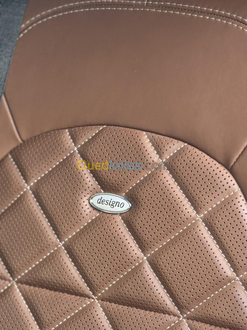 Mercedes Classe C 2016 220 Designo 12