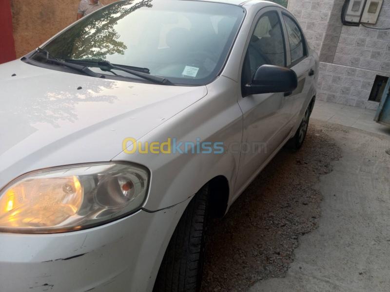 Chevrolet Aveo 4 portes 2011 Aveo 4 portes 6