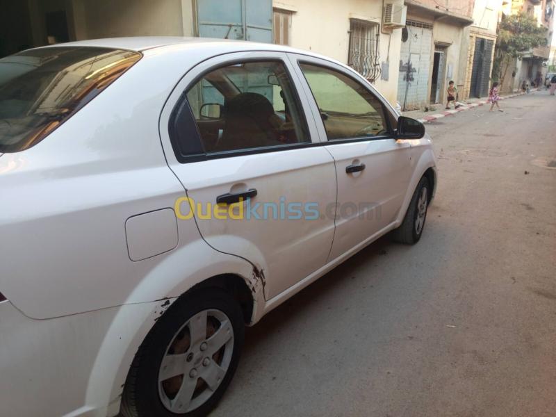 Chevrolet Aveo 4 portes 2011 Aveo 4 portes 2