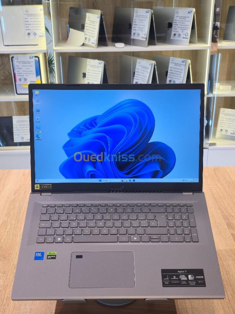 (VENDU)ACER ASPIRE 17 ULTRA 7 150U 32G 1T SSD RTX 2050 17.3'' FHD WIN11