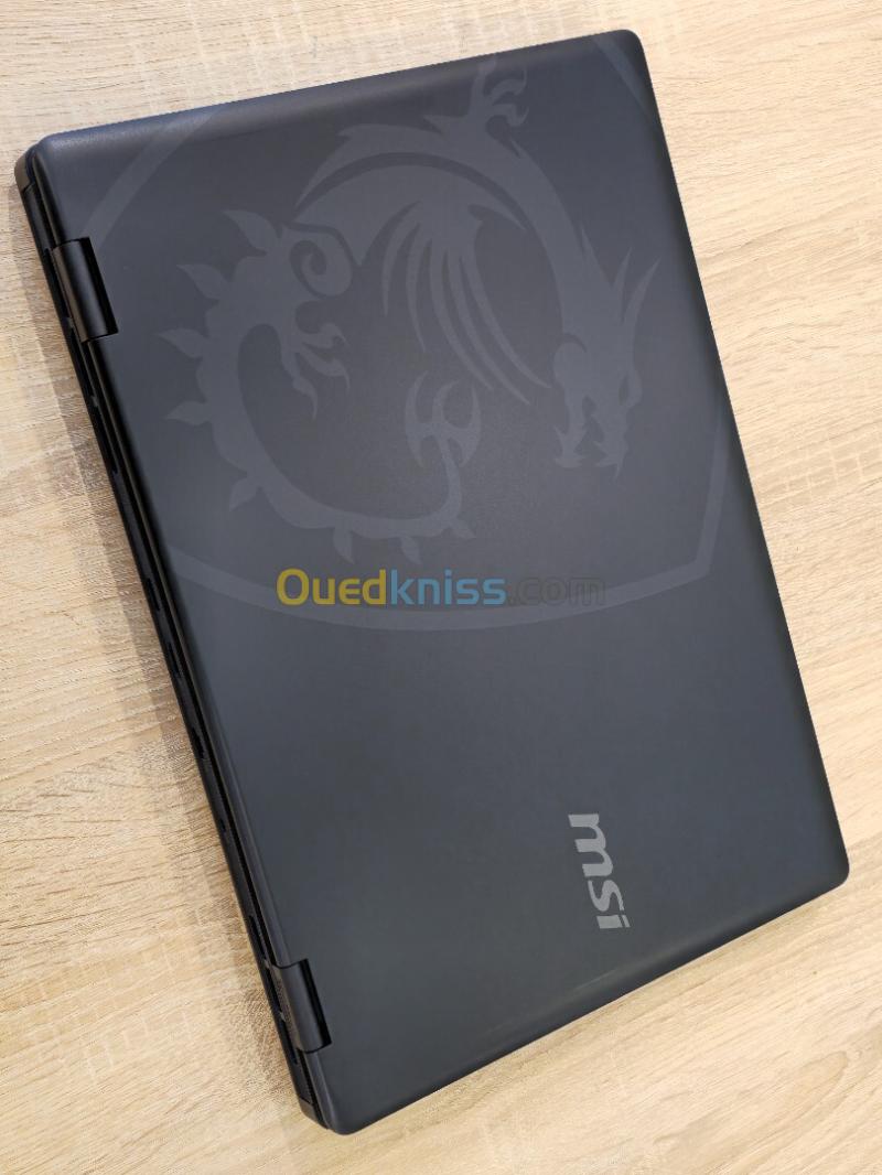 ( VENDU ) LAPTOP MSI CROSSHAIR 18HX AI ULTRA9-275HX 32G 1T SSD RTX5070 8G 18' 2K 240HZ WIN11 6