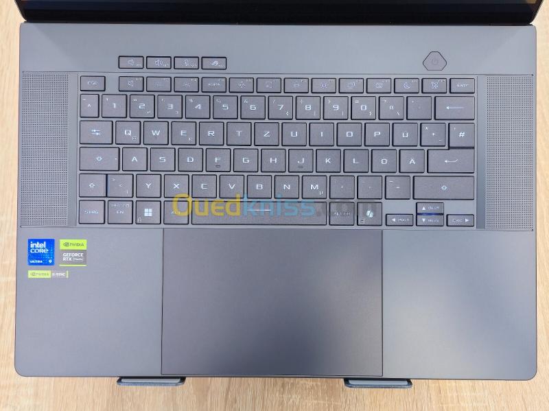 (VENDU) ASUS ROG ZEPHYRUS G16 2025 ULTRA 9 285H 32GB 1TB RTX 5070 16'' 2.5K OLED 240HZ 4