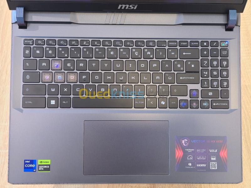 LAPTOP MSI VECTOR 16HX A13V  I9-13980HX /32G/1T SSD/RTX4080 16G/16' 240HZ /WIN11 4
