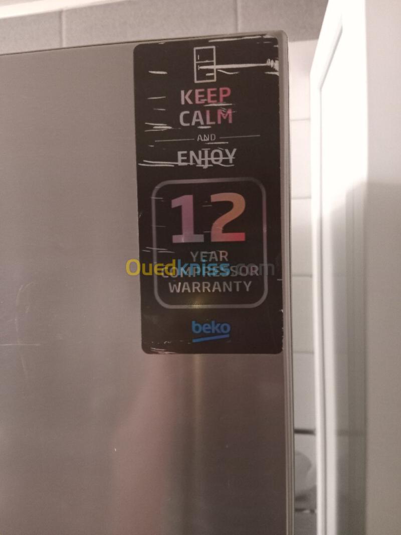 FRIGIDAIRE BEKO COMBINE 660L 2