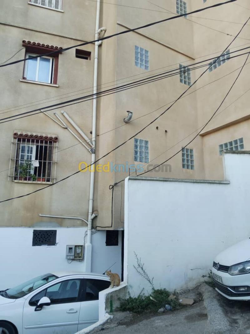 Vente bien immobilier Alger Bouzareah