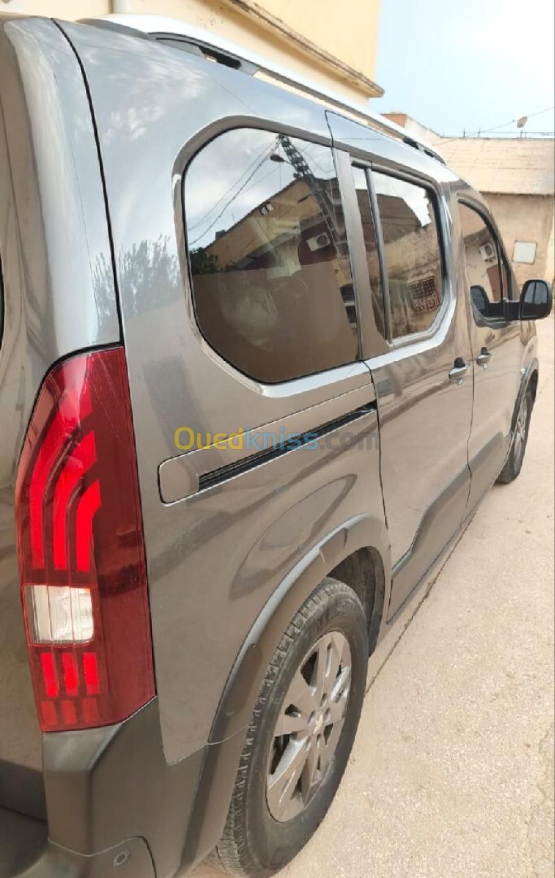 Peugeot Rifter 2023 Allure 3