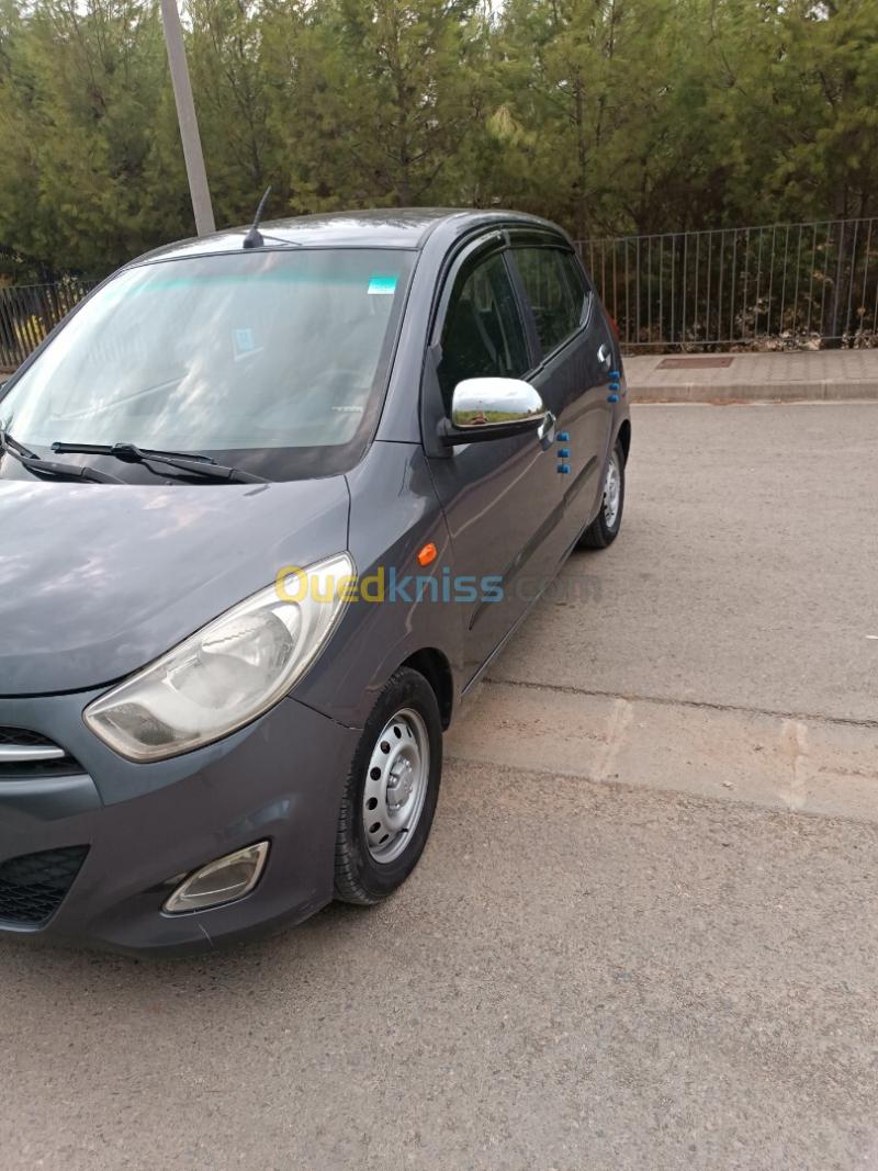 Hyundai i10 Plus 2015 GLS 3