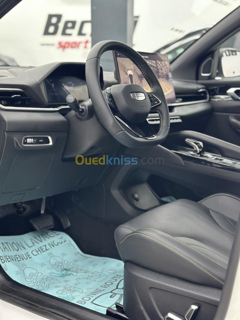 Geely Coolray 2025 Flag ship  13