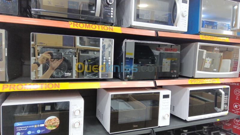 Promo micro onde Beko gris 23L tactile digital mirroir 2