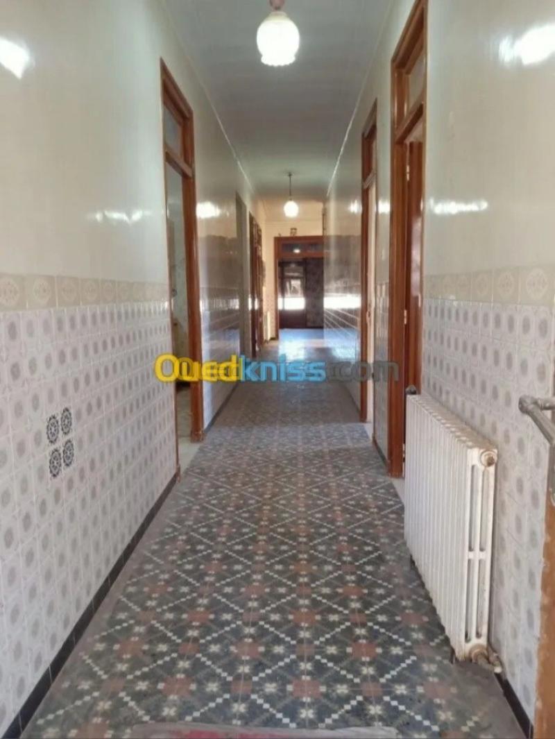 Vente Villa Médéa Medea 16