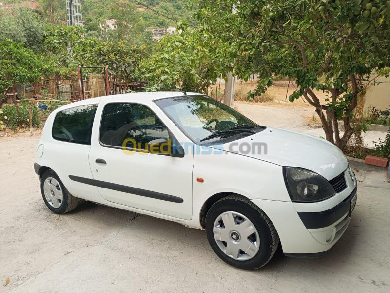 Renault Clio 2 1999 Clio 2 6