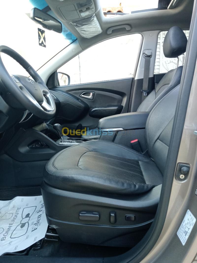 Hyundai Tucson 2013 Prestige 12