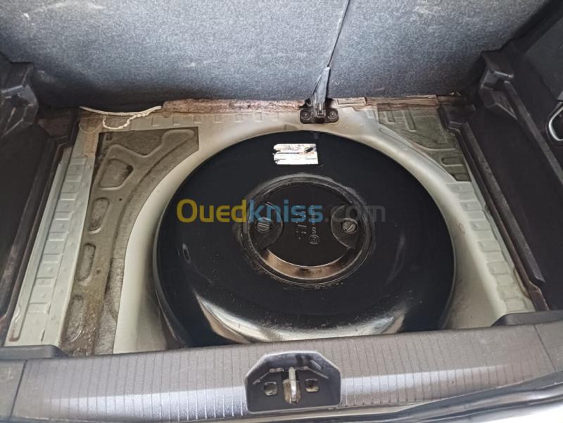 Opel Corsa 2013 Corsa 5