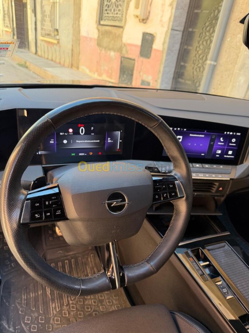 Opel Astra 2024 Gs Line 13