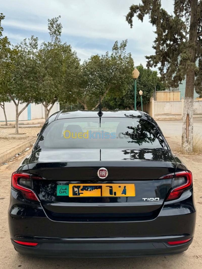 Fiat Tipo 2023 City 4