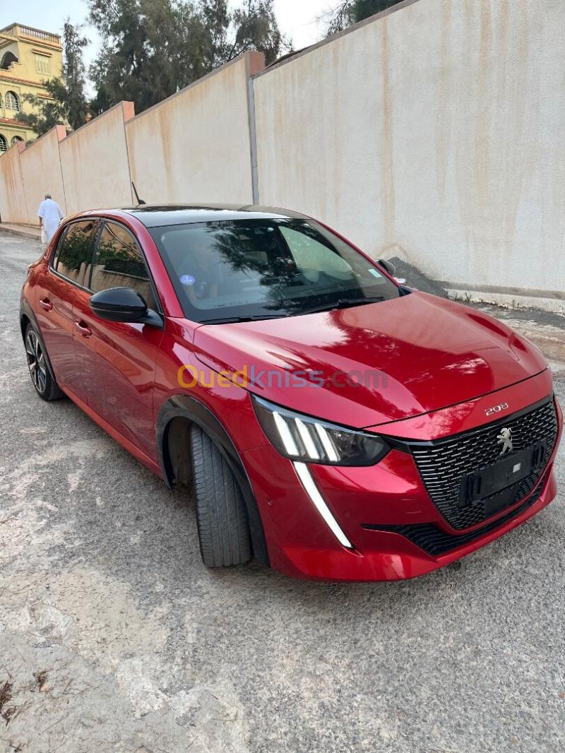 Peugeot 208 2022 