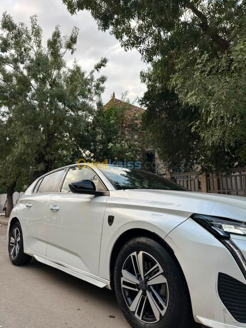 Peugeot 308 2023 GT 3