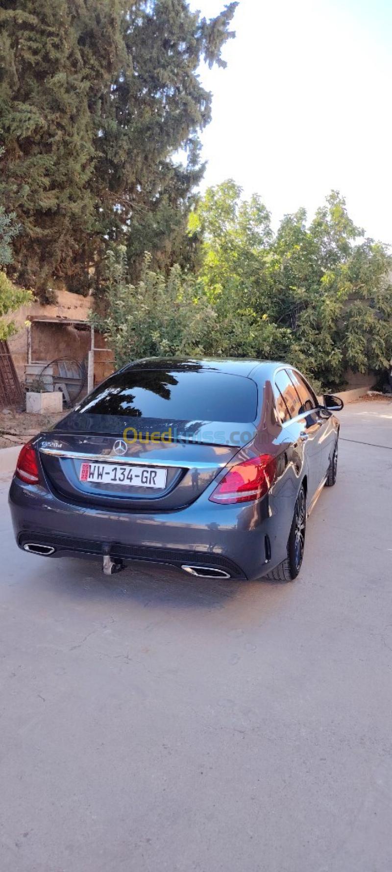 Mercedes Classe C 2016 220 Designo 15