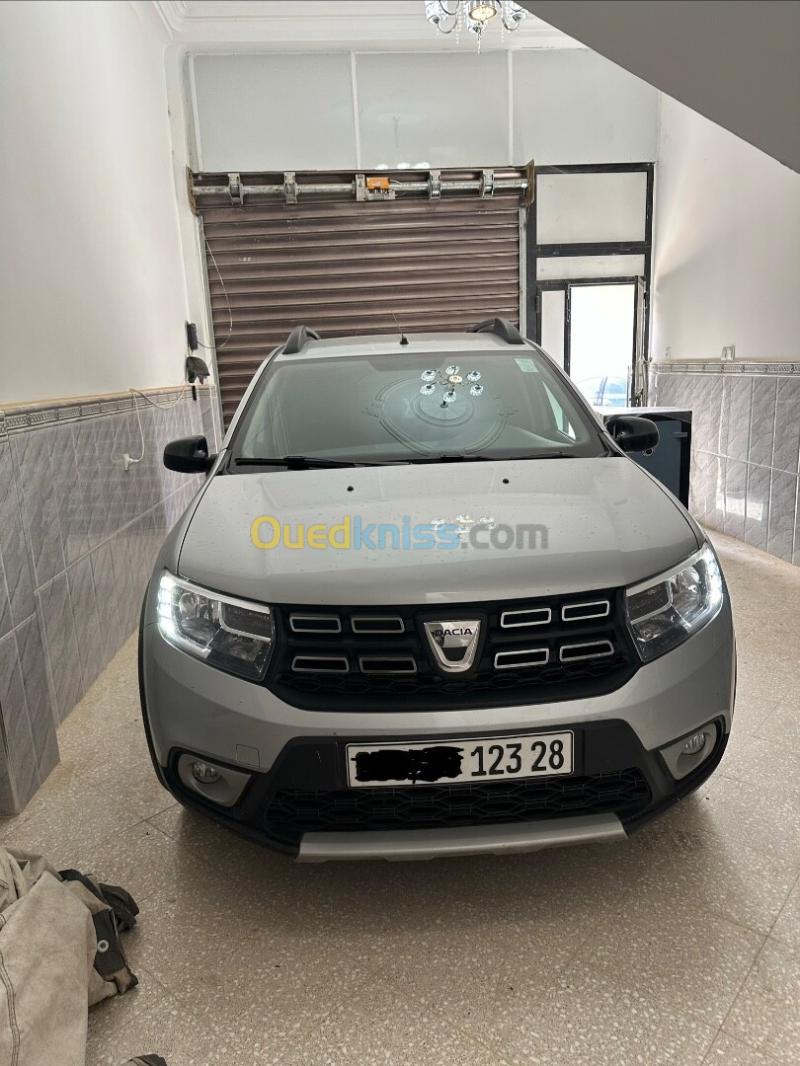 Dacia Sandero 2023  4