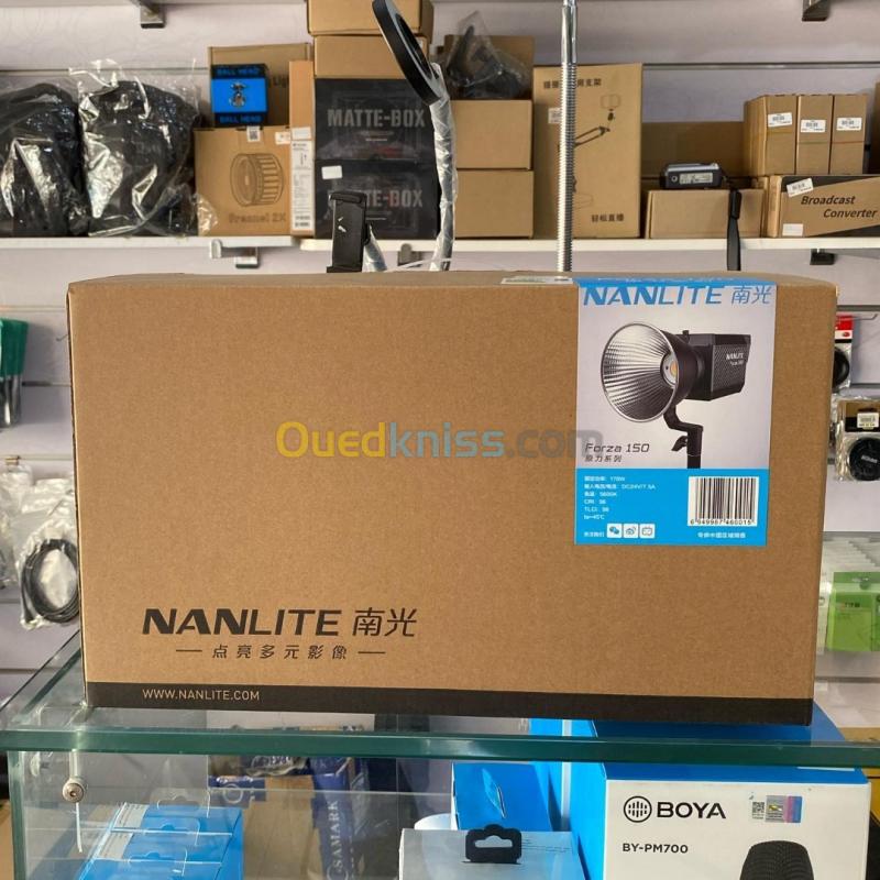  Nanlite Forza 150 Eclairage led COB 170W - 5600K avec 11 effets