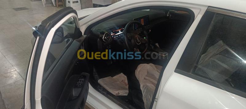 MG MG5 2026 MG5 Luxury Edition 4