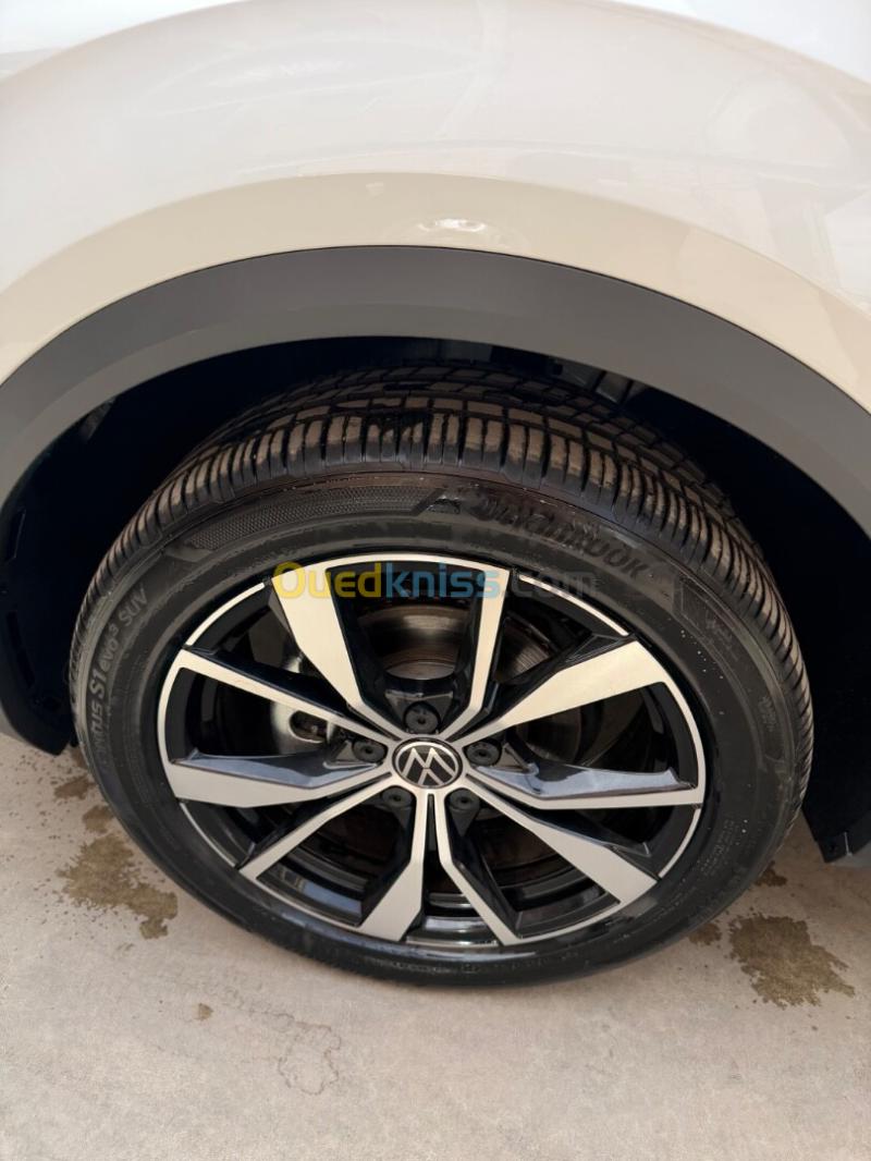 Volkswagen T-Roc 2026 R-Line  4