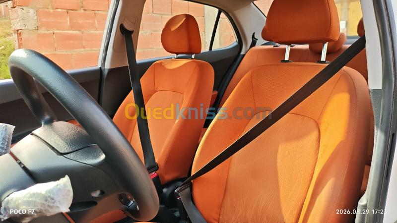 Hyundai Grand i10 Sedan 2017 KR 2