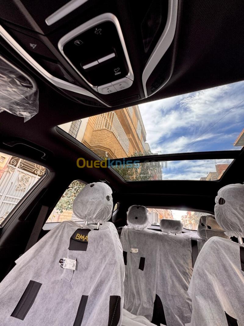 Geely Coolray 2026  4
