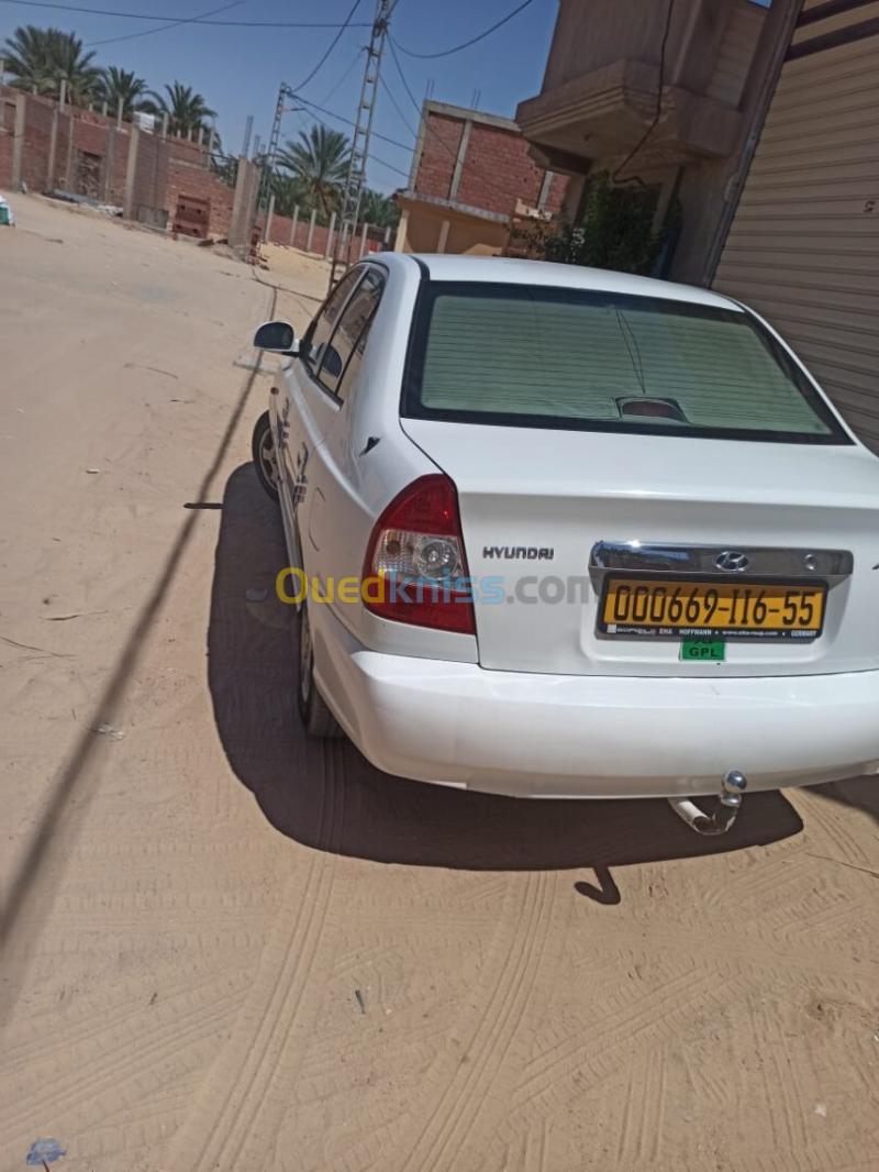 Hyundai Accent 2016 GLS 4