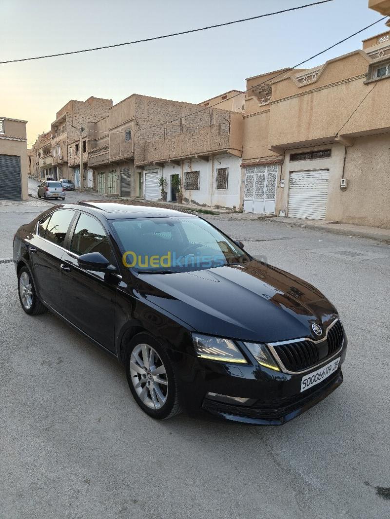 Skoda Octavia 2019 Clever 3